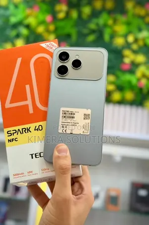 New Tecno Spark 40 256 GB Gray