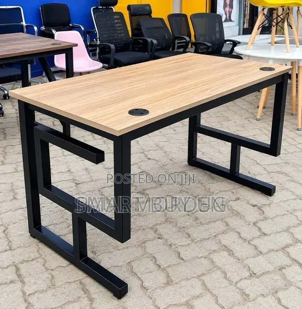 Executive Office Desk/Modern Work Table