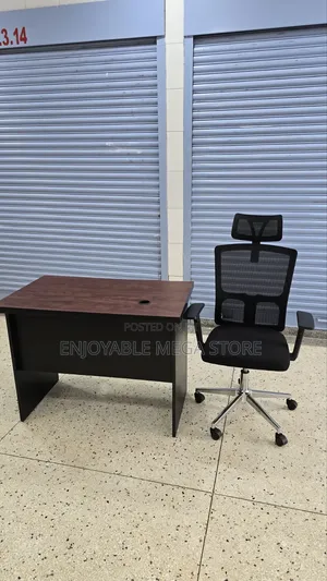 Ergonomic Office Chair and Table Ergonomic Office Chair and Table