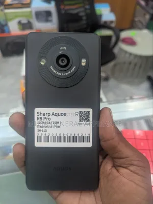 Sharp Aquos R8s pro 256 GB Black