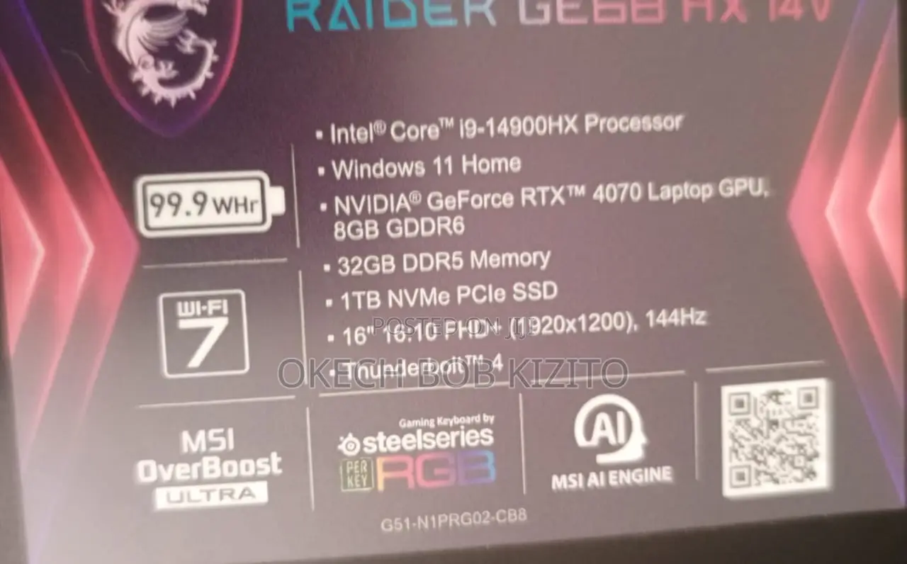 Laptop MSI Raider GE68HX 13VI-202US 32GB Intel Core i9 SSD 1T