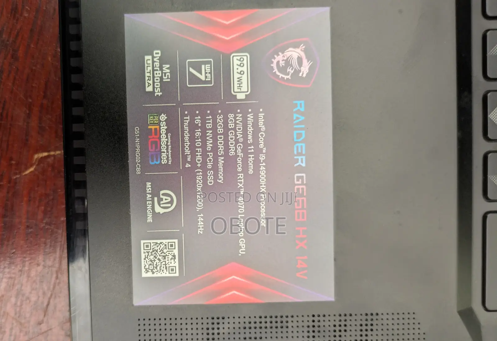 Laptop MSI Raider GE68HX 13VI-202US 32GB Intel Core i9 SSD 1T
