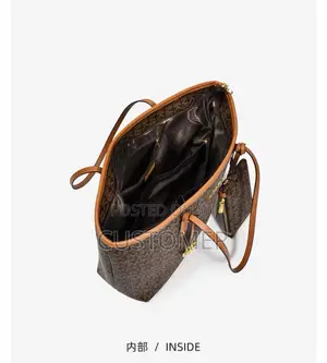 Handbags / Tote Bags