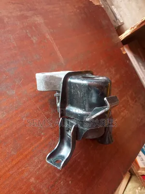 Engine Mounting Noah 3ZR