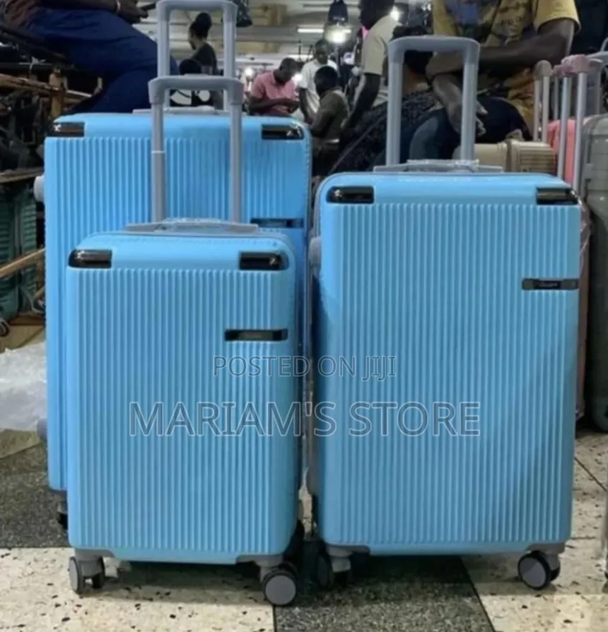 Ribbed 3-Piece Plastic Hardside Luggage Set