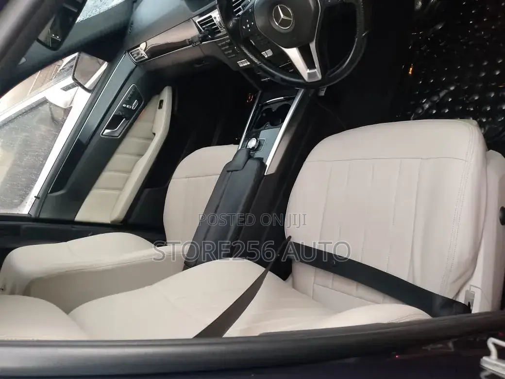Mercedes-Benz E250 SV Premium 2014 Black
