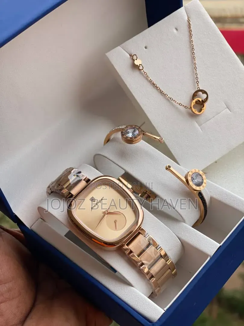 Hannah Martin Women's Watch and Jewelry Gift Set,