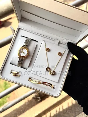 Elegant Rose-Gold Women's Gift Set Watch, Bracelet,Ring