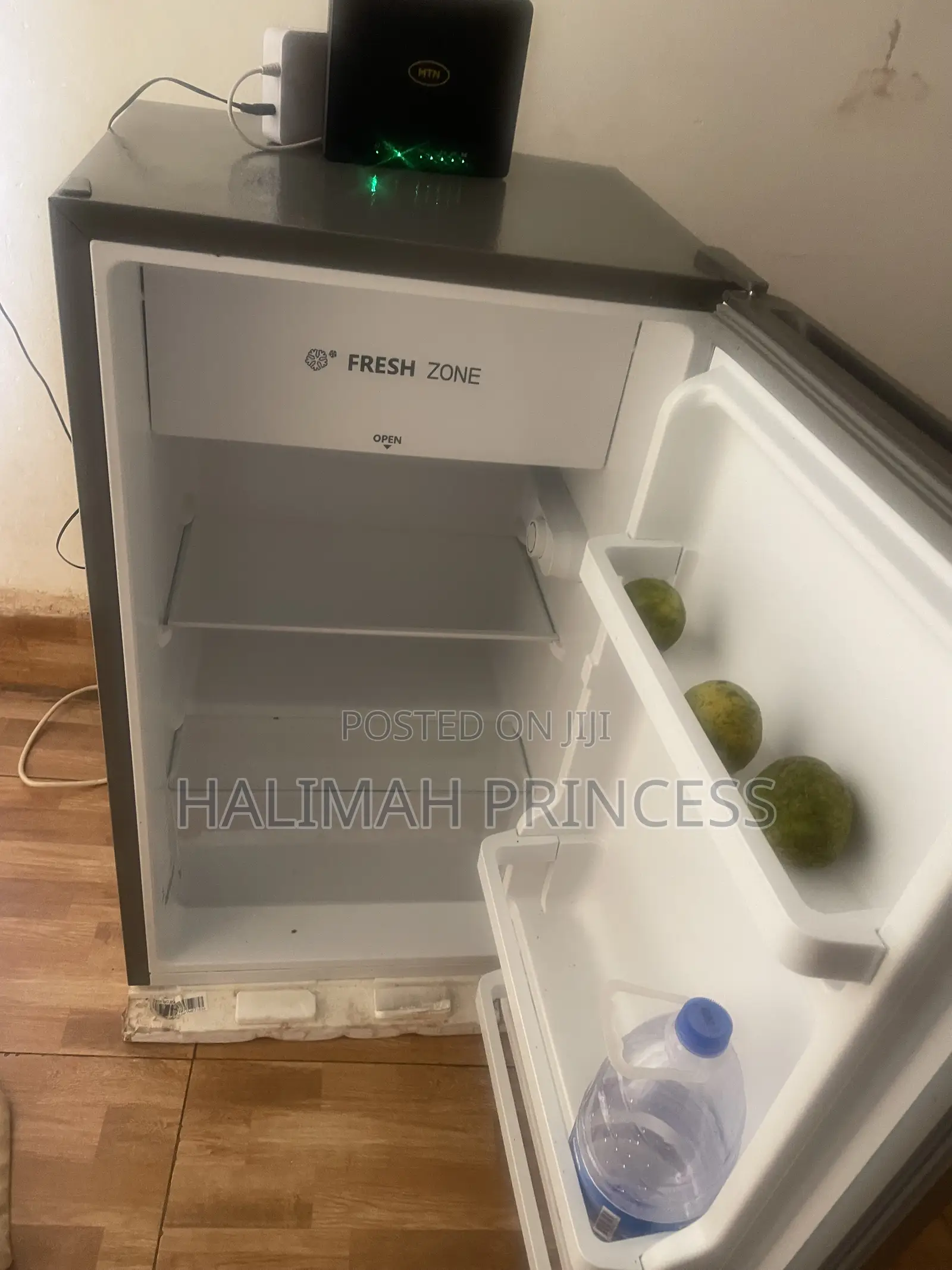 For Sale: Hisense 120L Single Door Fridge (With Receipt & Warranty)