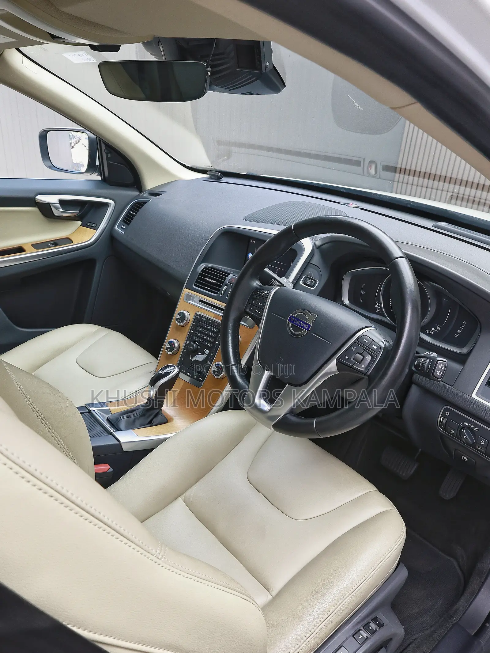 Volvo XC60 2017 White