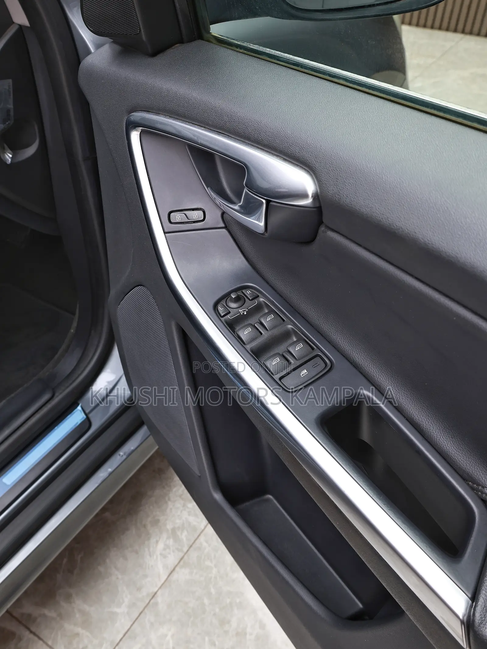 Volvo XC60 2016 Gray