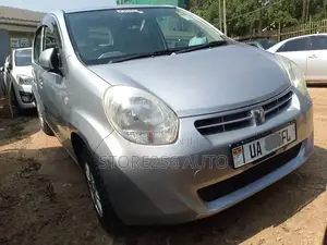 Toyota Passo 1.0 FWD 2011 Silver