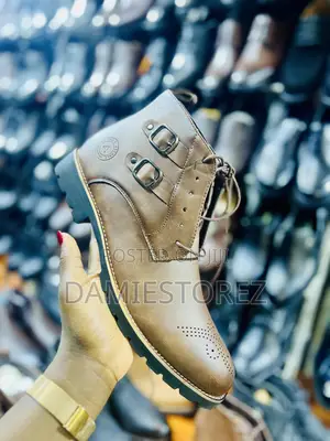Men’s Leather Boots