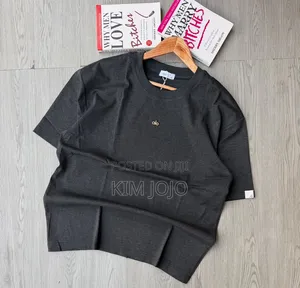 Unisex t.shirts