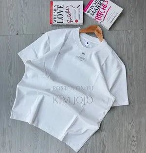 Unisex t.shirts