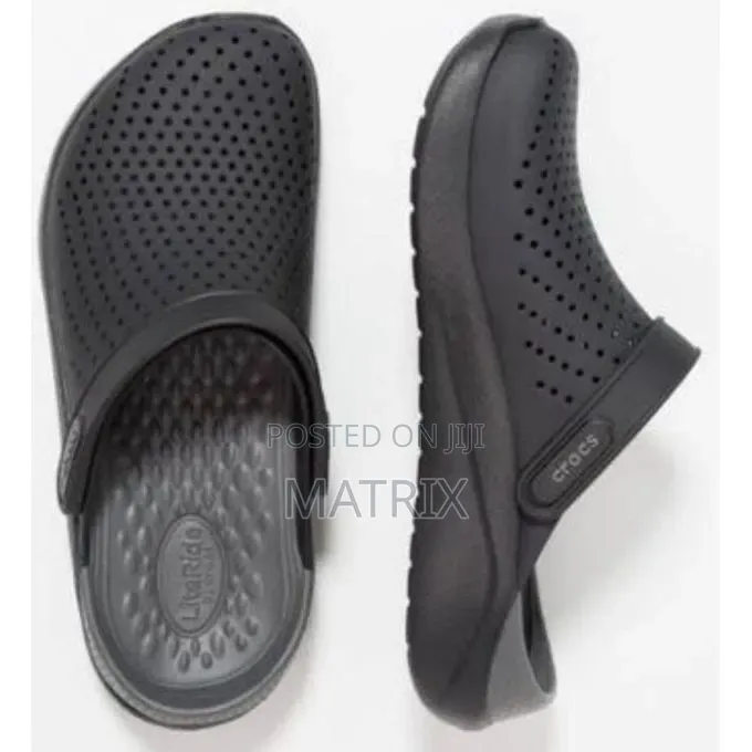 Crocs Unisex Latest Design Shoes/Sandals/Slippers