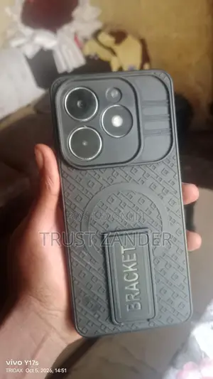 Tecno Spark 20 128 GB Black