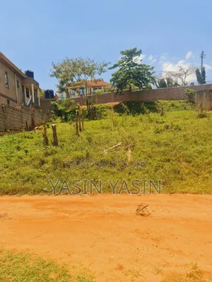 50*100ft on Sale at Kyebando Wakiso Off Sentema Road