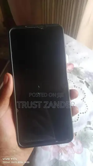 Tecno Spark 20 128 GB Black