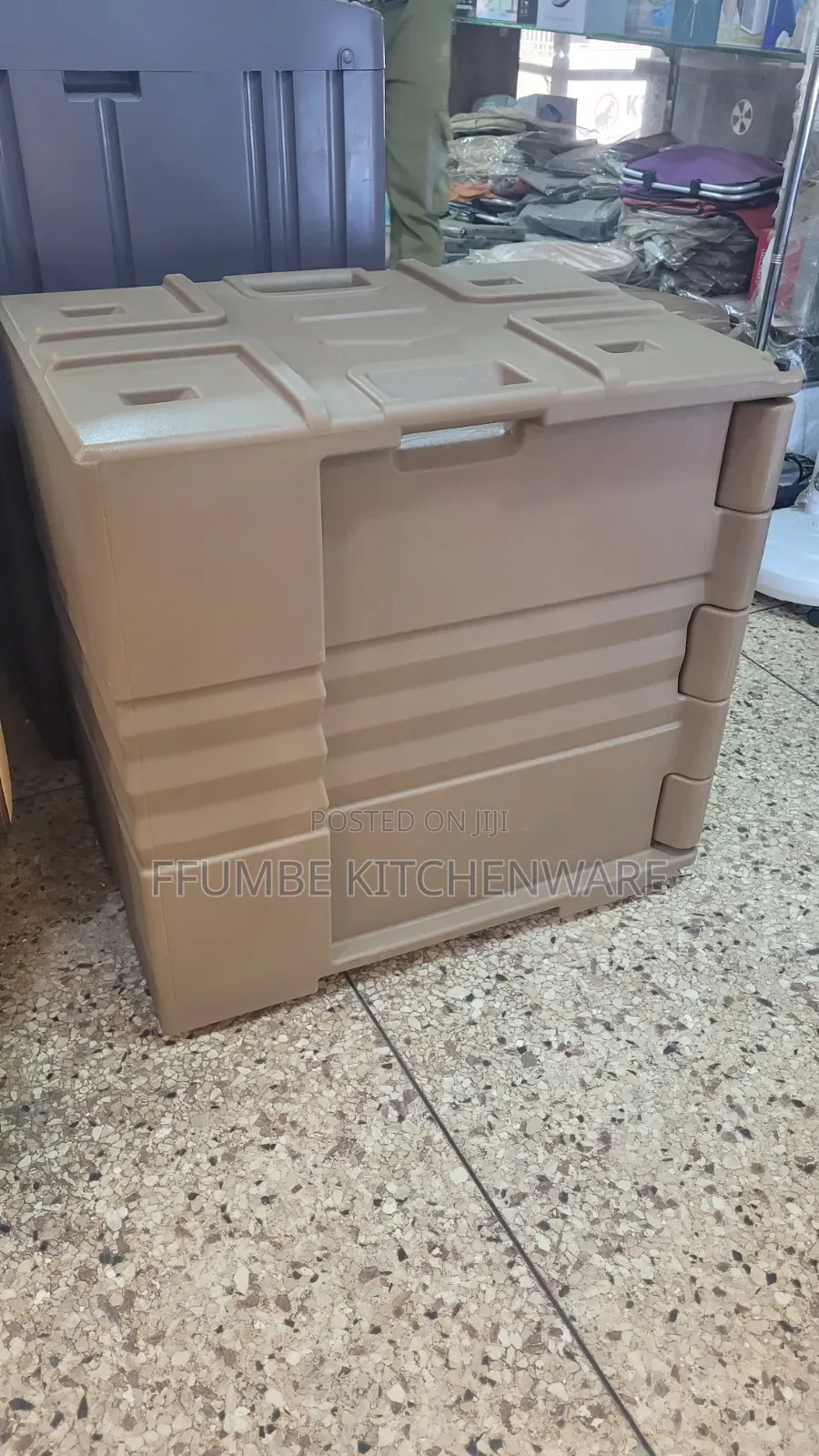 Insulated Food Container or Food Carrier and Warmer