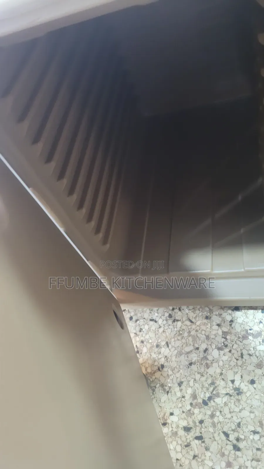 Insulated Food Container or Food Carrier and Warmer