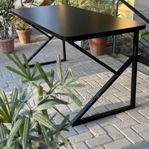 Executive Office Desk/Office Table
