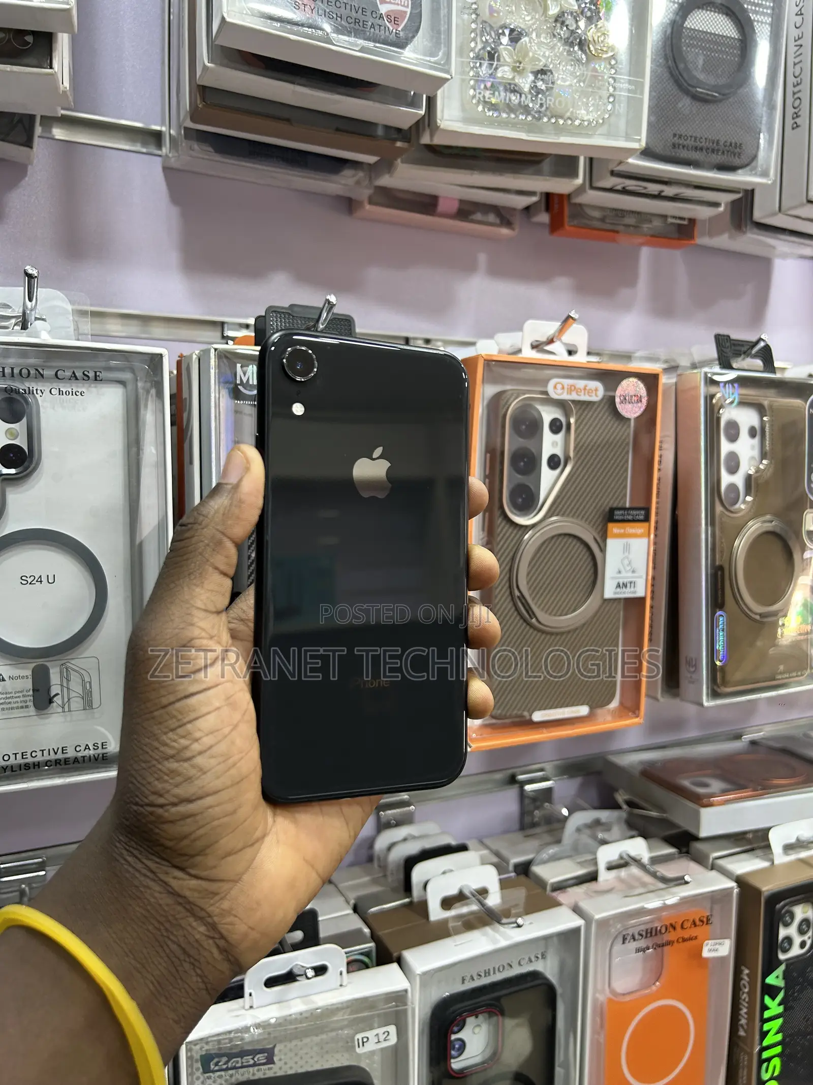 Apple iPhone XR 64 GB Black