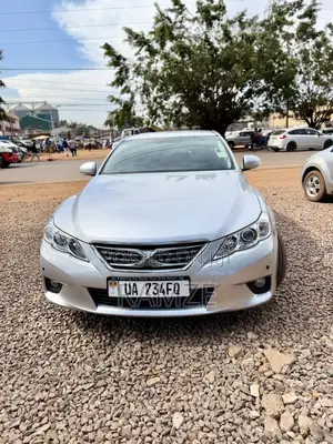 Toyota Mark X 2011 Silver