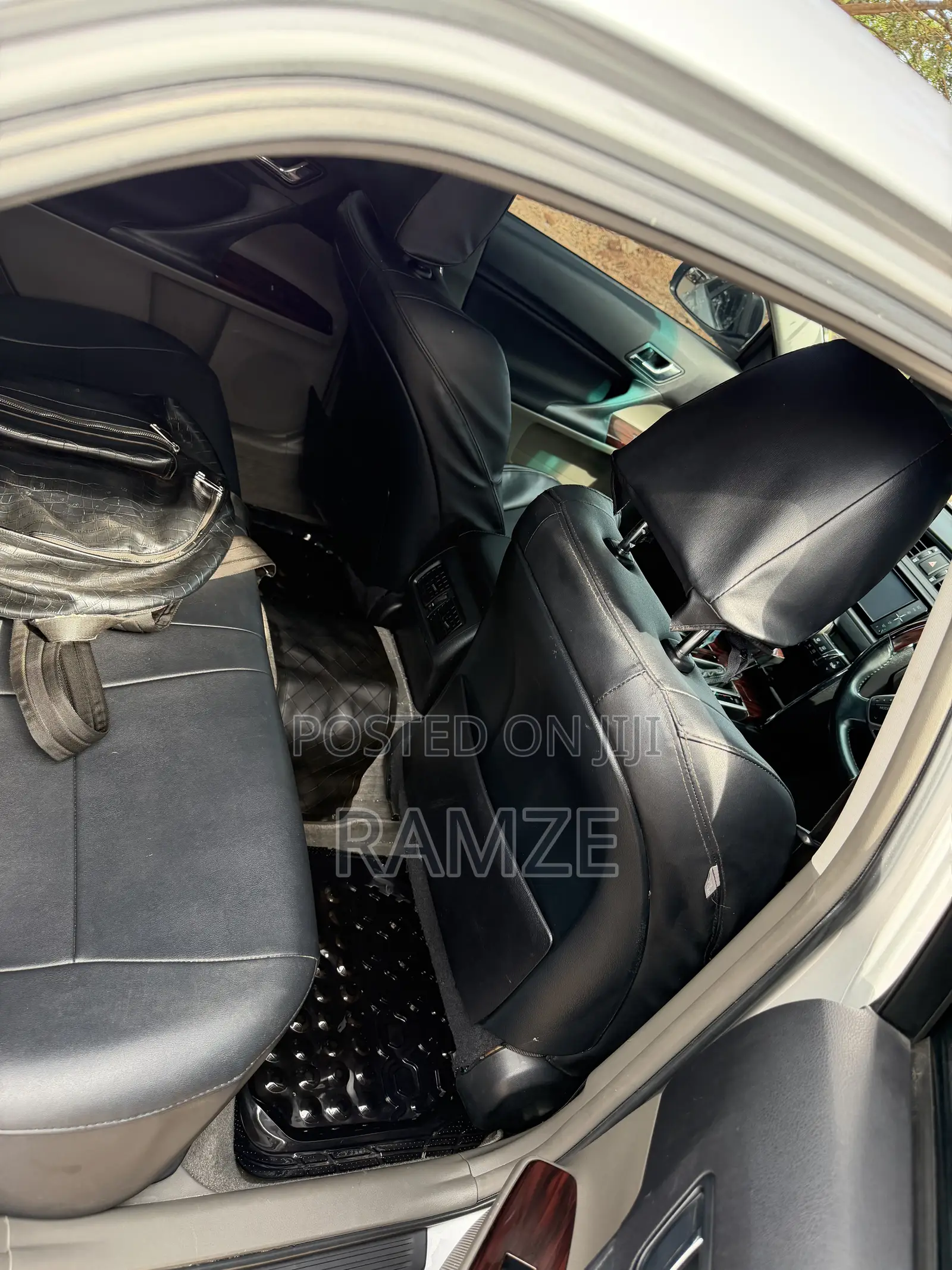 Toyota Mark X 2011 Silver