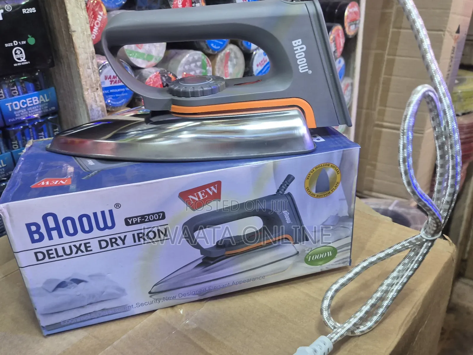 BAOOW Deluxe 1000W Electric Dry Iron YPF-2007 With Non-Stick Soleplate