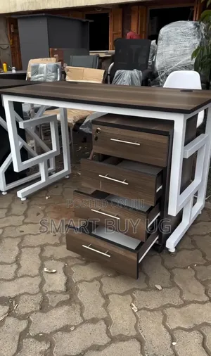 Wooden Office Desk/Study Table/Computer Desk 924