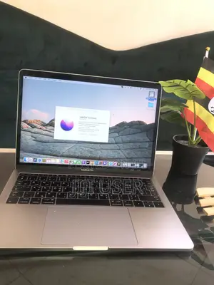 Laptop Apple MacBook Pro 8GB Intel Core i5 SSD 256GB