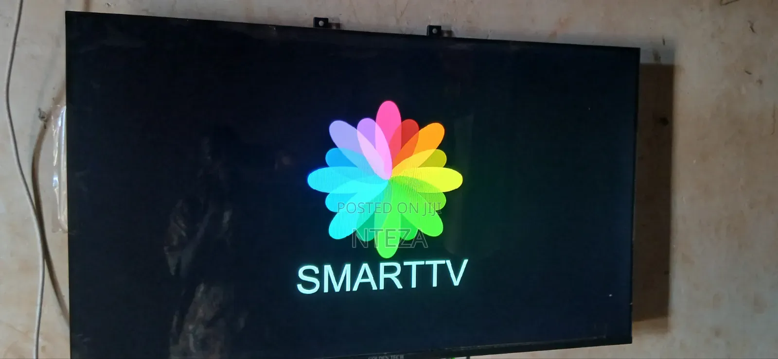 Golden Tech Smart TV