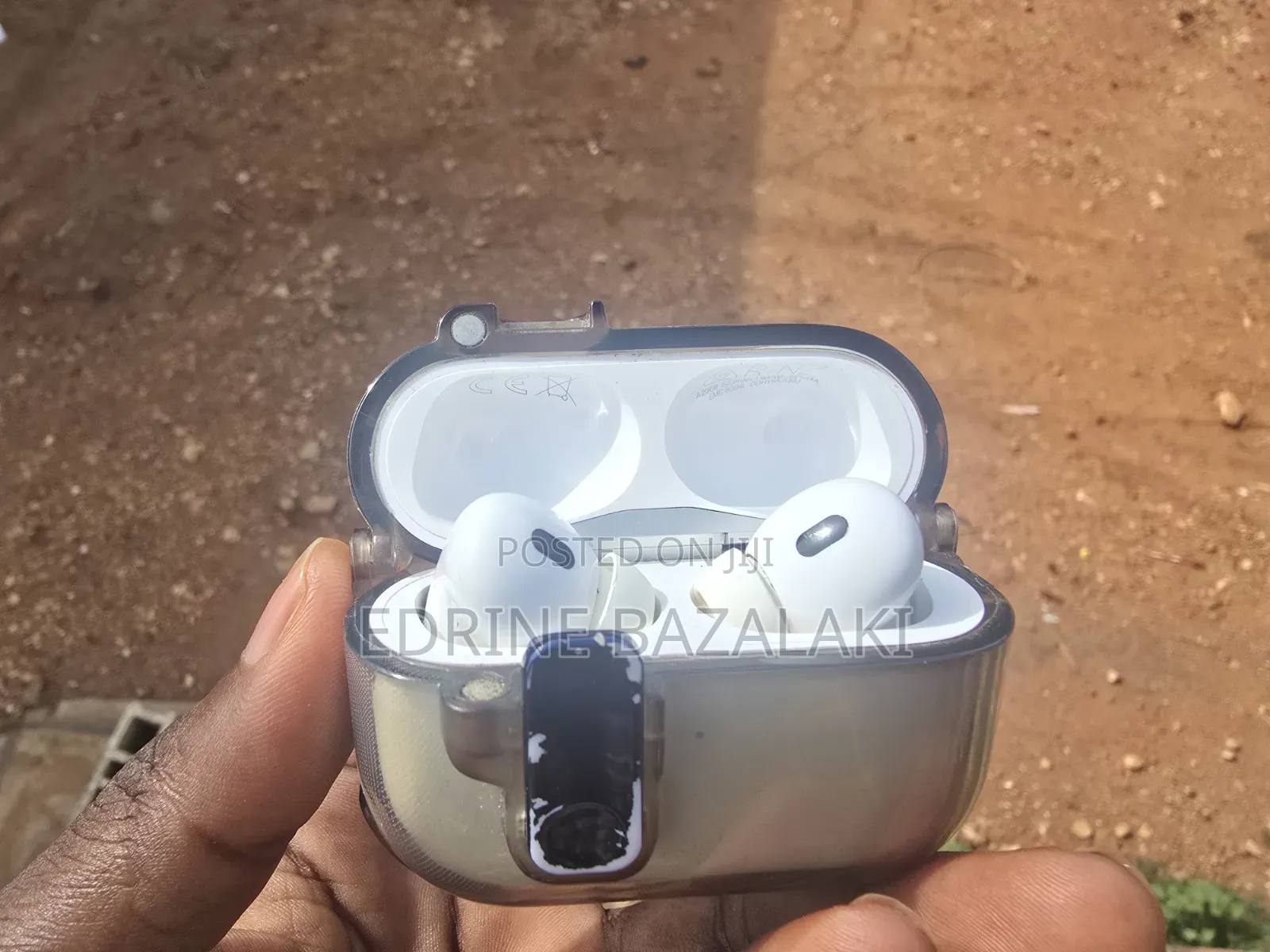 Selling My Airpods Pro 2 Active Noise Cancellation, Wireless Charging