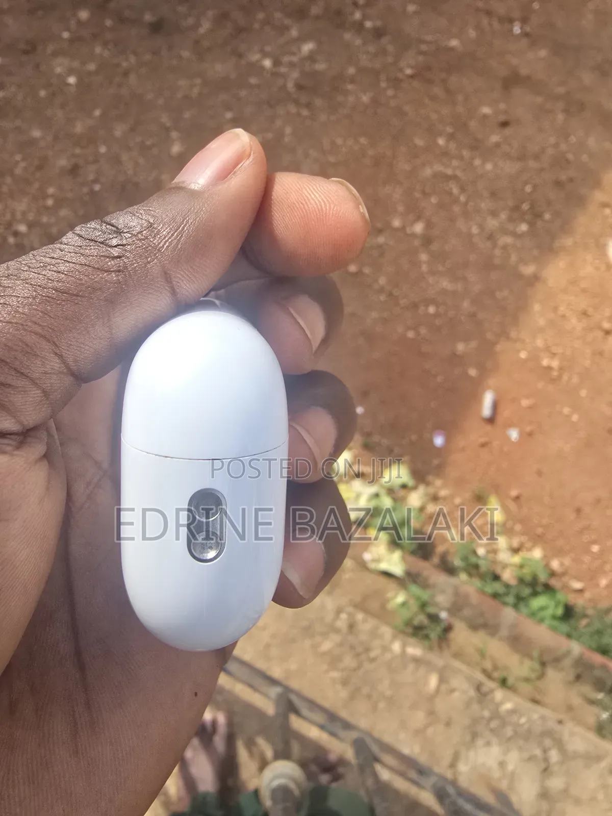 Selling My Airpods Pro 2 Active Noise Cancellation, Wireless Charging