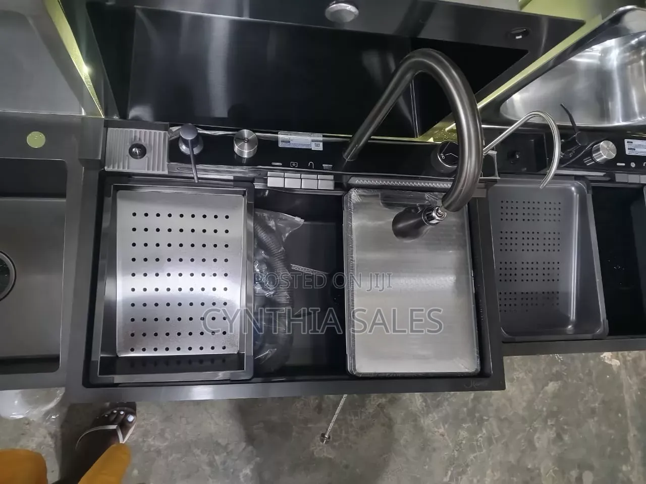 Mixer Sink With Good Quality Complete Set