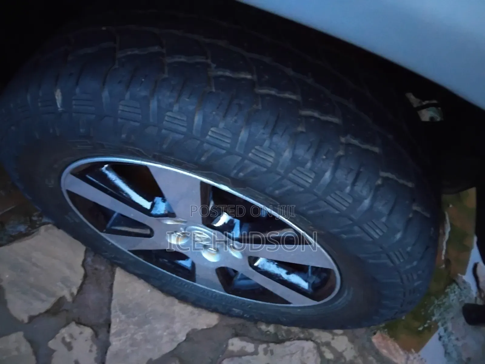 Toyota Harrier 2011 Silver