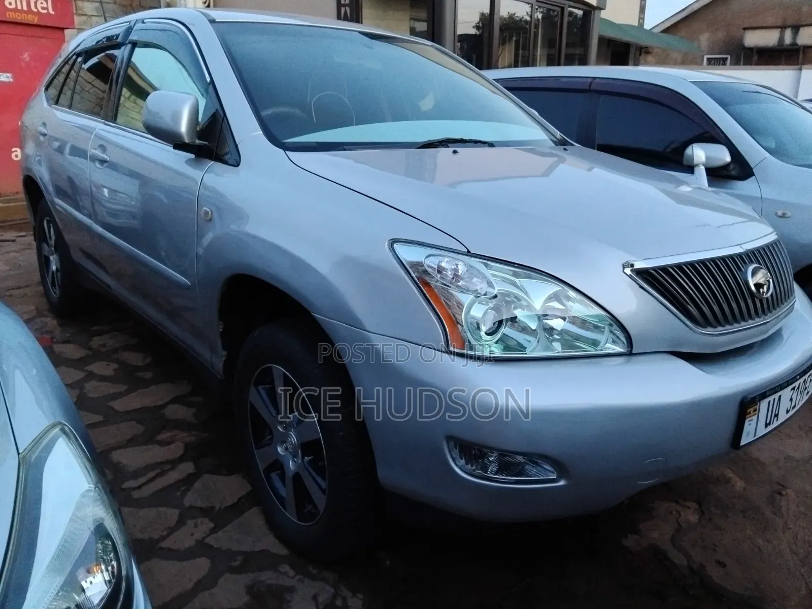 Toyota Harrier 2011 Silver