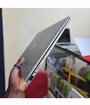 New Laptop HP EliteBook X360 1030 G3 8GB Intel Core i5 HDD 256GB