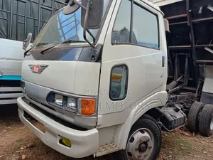Hino Tipper