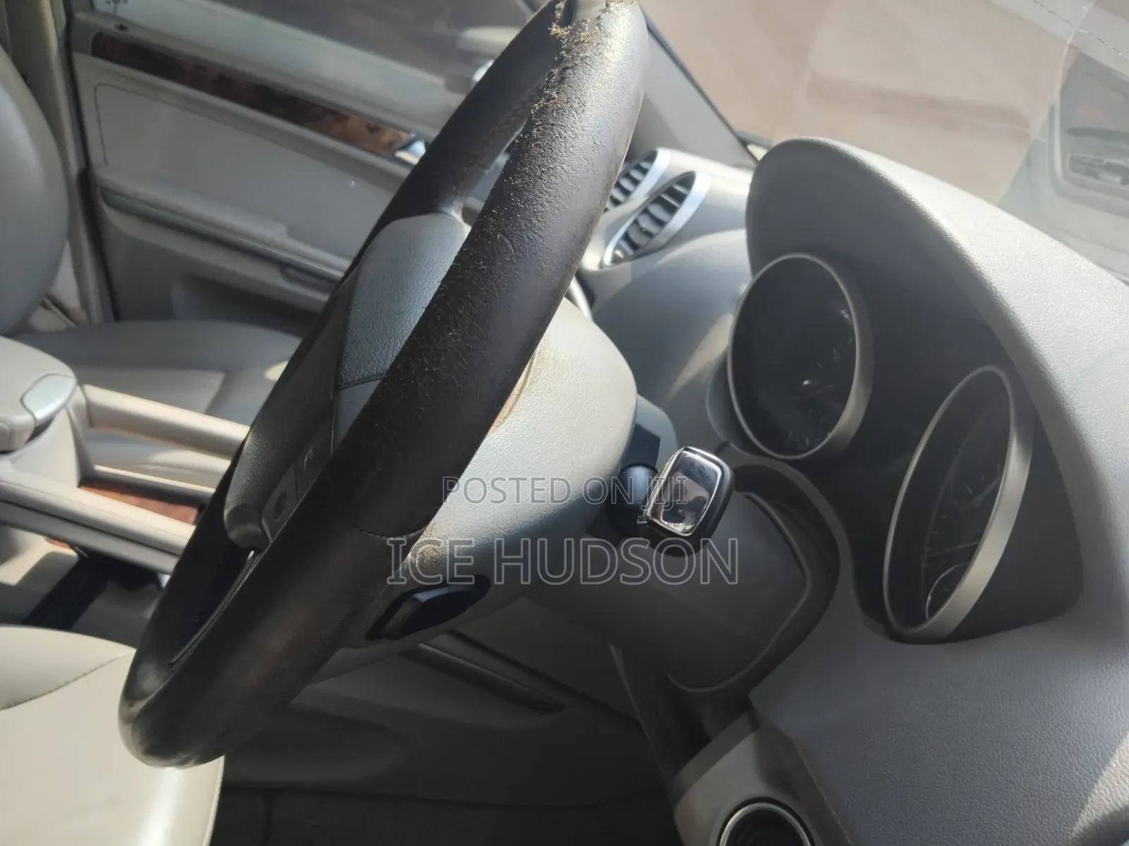 Mercedes-Benz M Class 2010 Silver