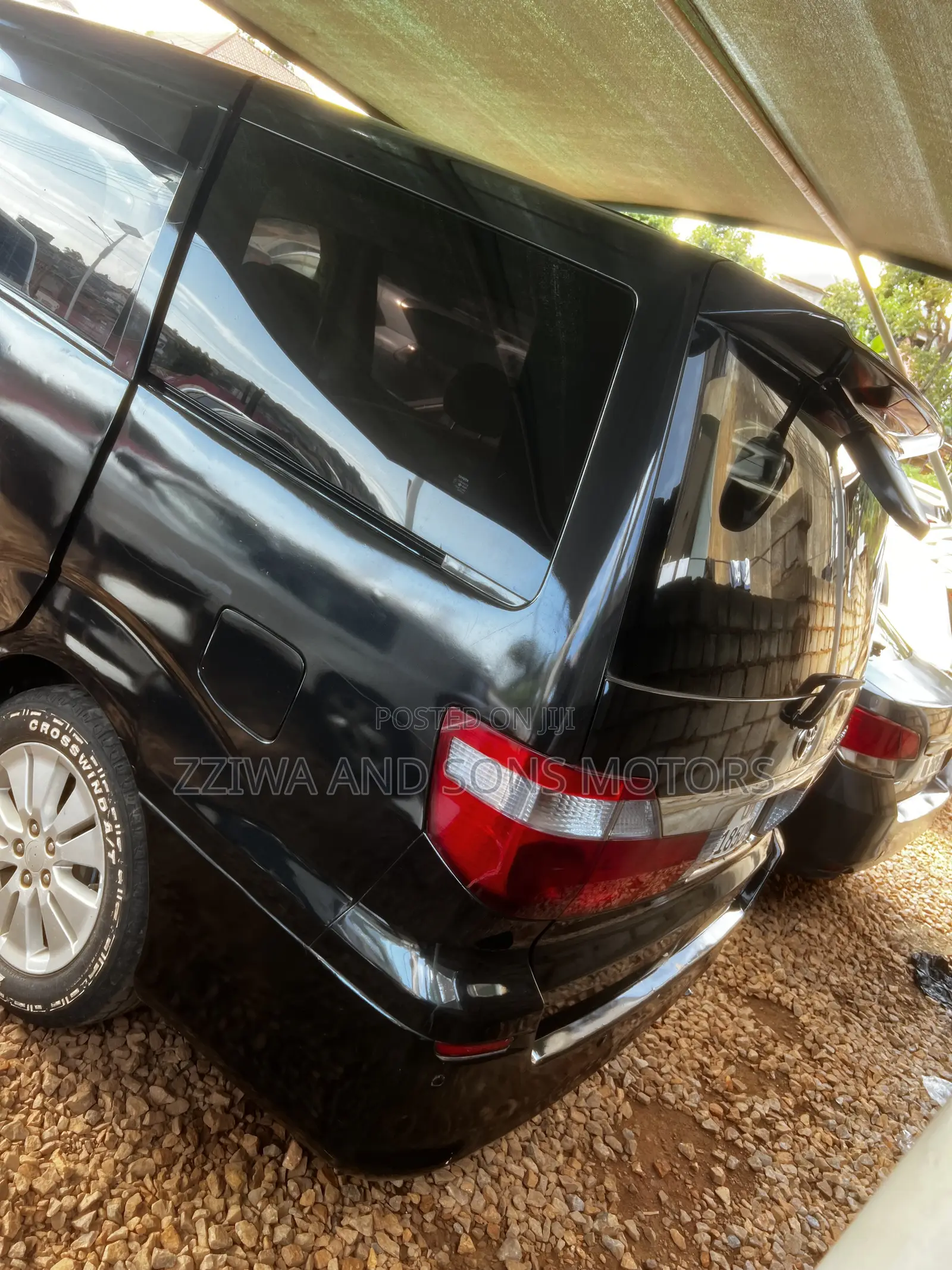 Toyota Alphard 2.4 Petrol AWD 2003 Black