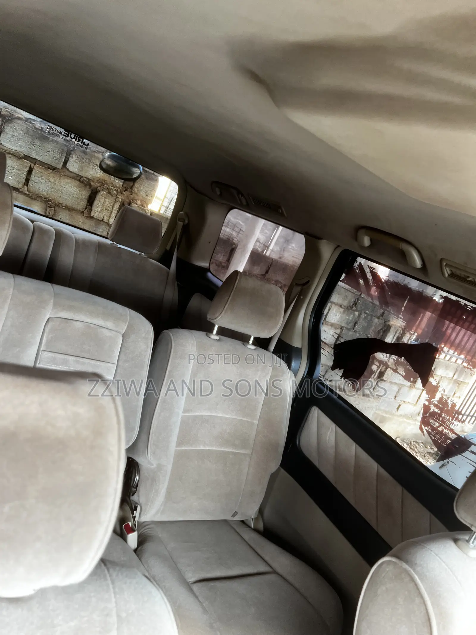 Toyota Alphard 2.4 Petrol AWD 2003 Black