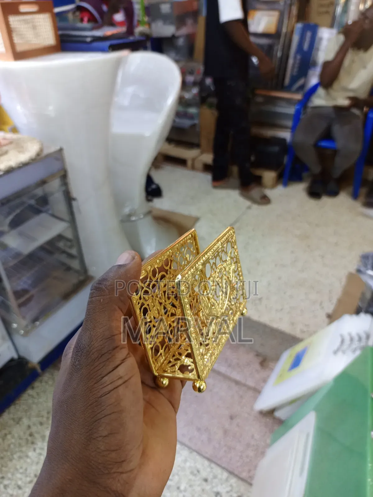 Decorative Gold-Toned Filigree Metal Napkin Holder