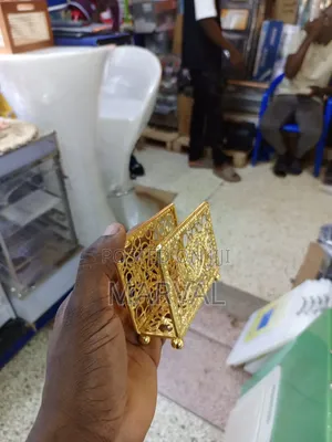 Decorative Gold-Toned Filigree Metal Napkin Holder
