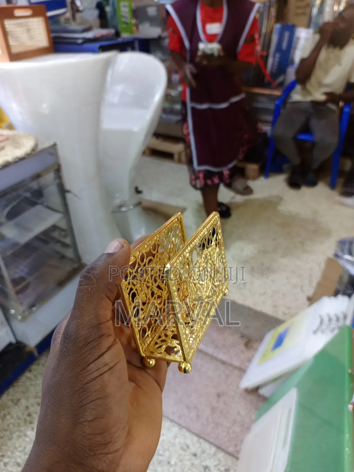 Decorative Gold-Toned Filigree Metal Napkin Holder
