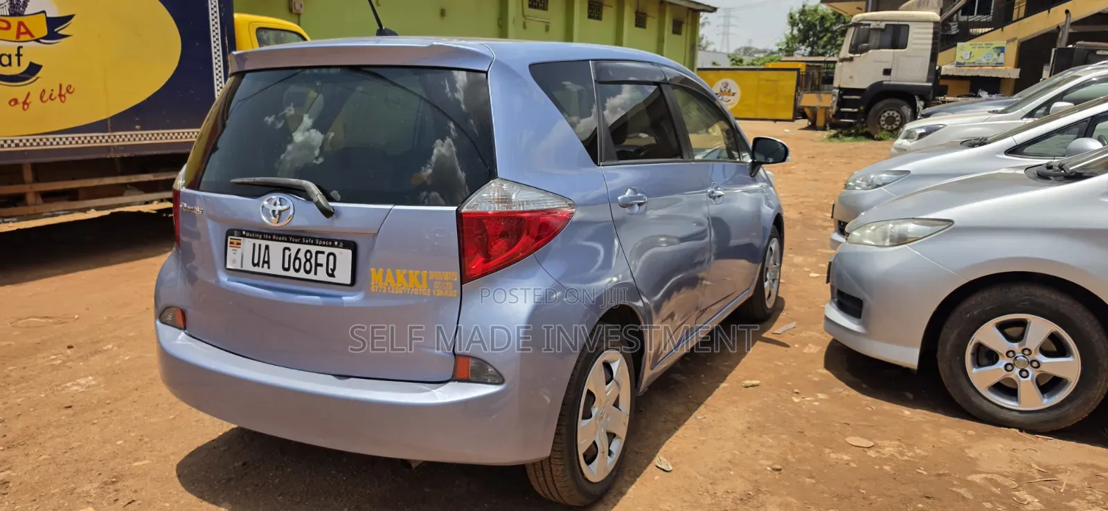 Toyota Ractis 2013 Blue