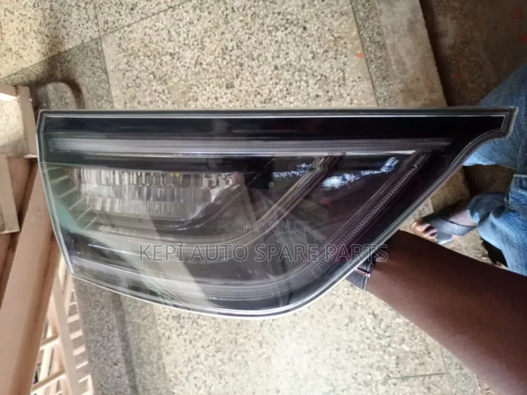 Reflector Hybrid
