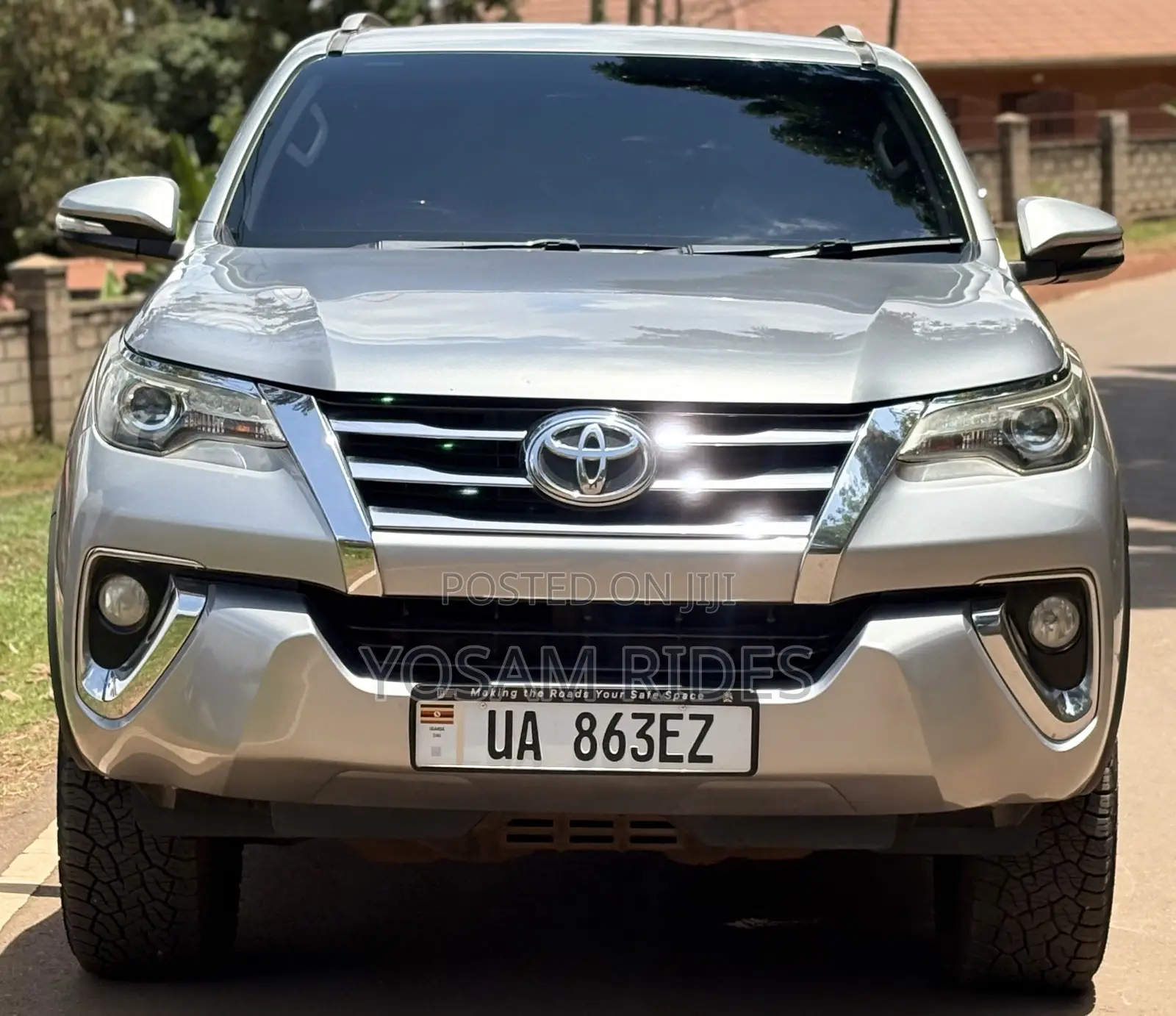 Toyota Fortuner 2.8 D AWD 2015 Silver