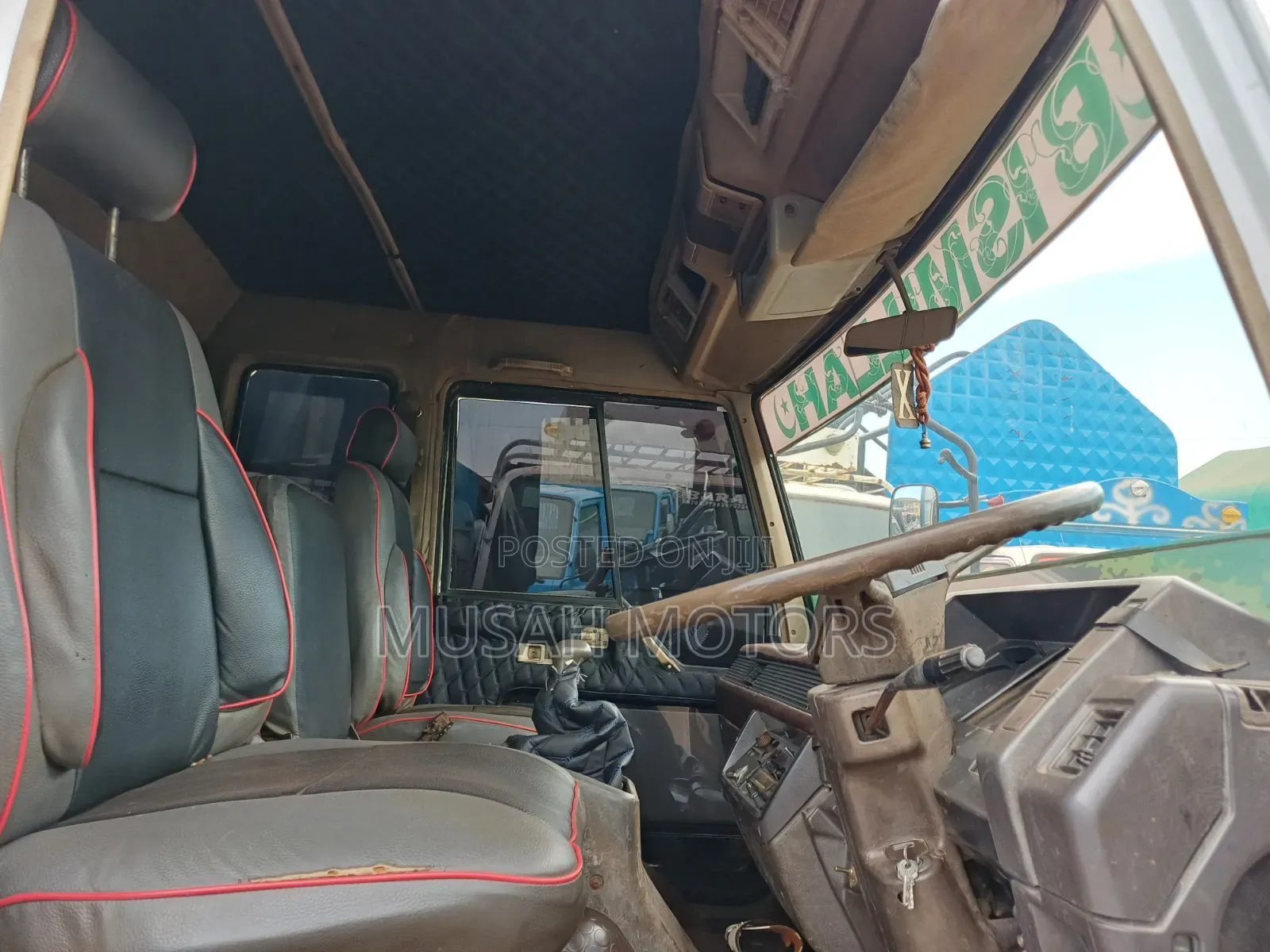 Fuso Fighter Truck